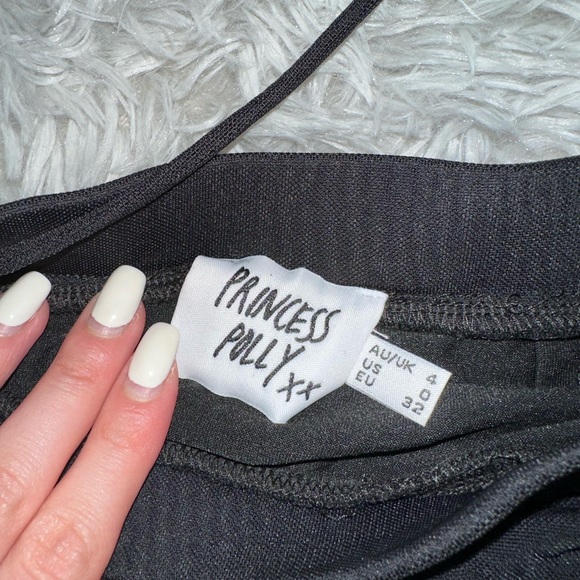 SKIRT BUNDLE!! 🚨SEND OFFERS🚨 - Picture 6 of 10